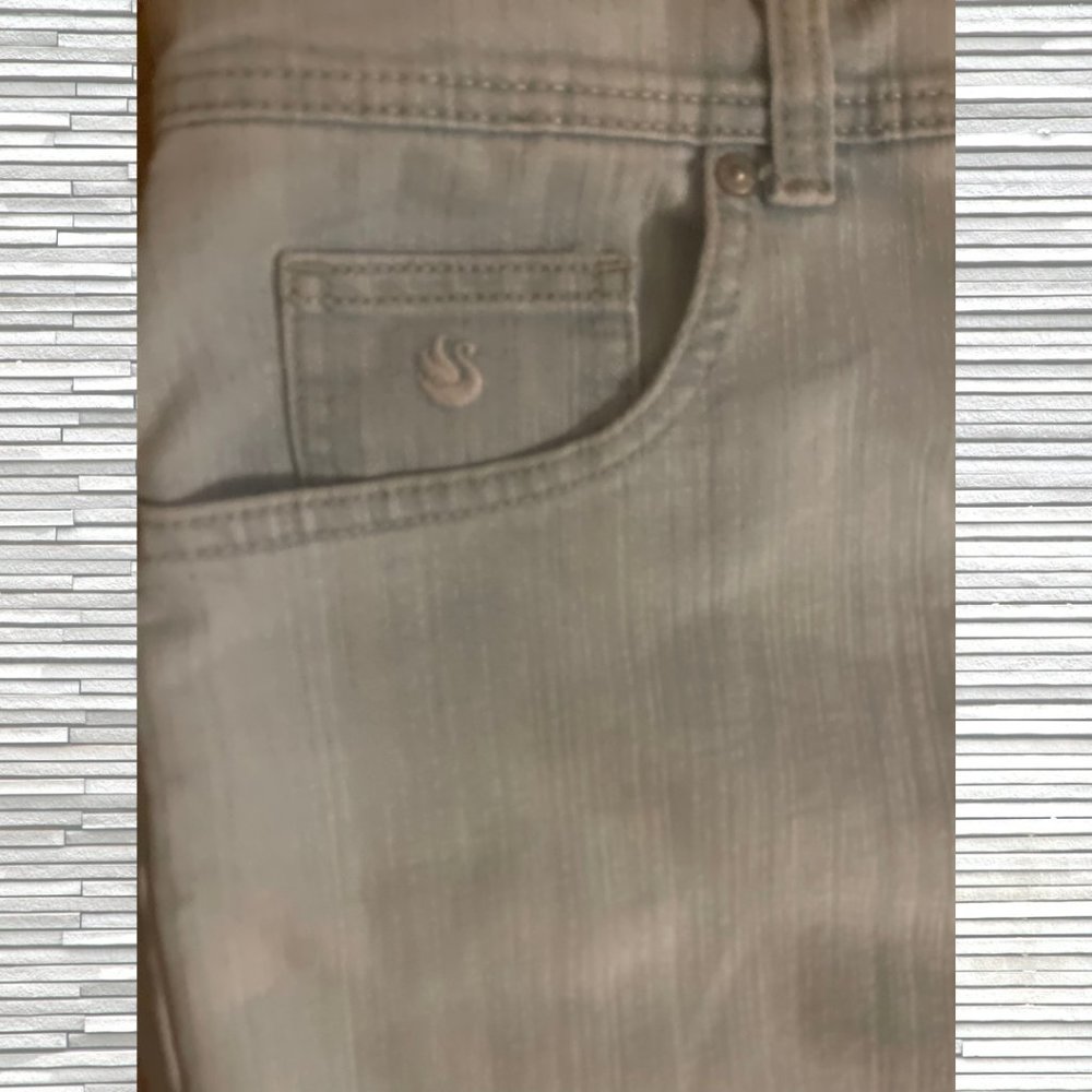 Gloria Vanderbilt Light Blue Amanda Denim Jeans 14